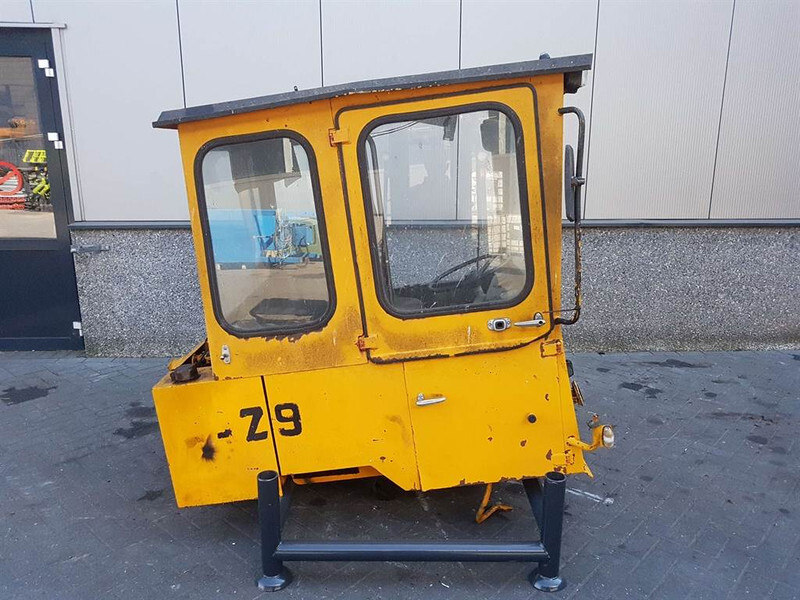 Ahlmann AZ9/AS7CS - Cabin/Kabine/Cabine - Cabine e interior para Máquina de construção: foto 1 Ahlmann AZ9/AS7CS - Cabin/Kabine/Cabine - Cabine e interior para Máquina de construção: foto 1