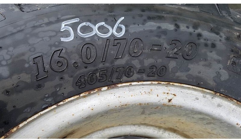 BKT 405/70-20 (16/70-20) - Tyre/Reifen/Band - Jantes e pneus para Máquina de construção: foto 4 BKT 405/70-20 (16/70-20) - Tyre/Reifen/Band - Jantes e pneus para Máquina de construção: foto 4