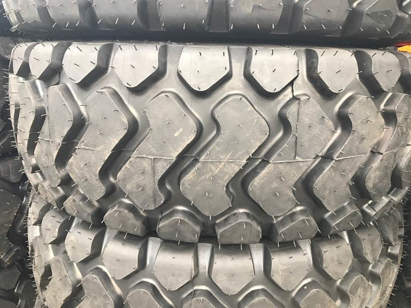 Banden/Reifen/Tires 17.5R25 EM LOADER XHA - Tyre - Jantes e pneus para Máquina de construção: foto 4 Banden/Reifen/Tires 17.5R25 EM LOADER XHA - Tyre - Jantes e pneus para Máquina de construção: foto 4