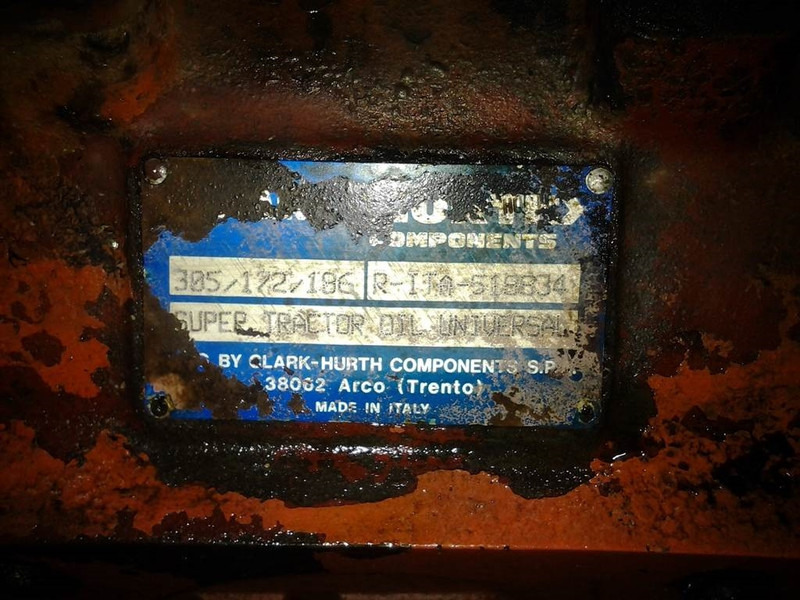CLARK-HURTH 305/172/186 - Atlas - Axle/Achse/As - Eixo e peças para Máquina de construção: foto 3 CLARK-HURTH 305/172/186 - Atlas - Axle/Achse/As - Eixo e peças para Máquina de construção: foto 3