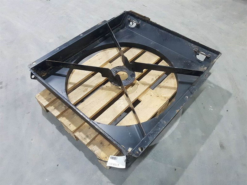 Case 921C -Fan/Lüfterrad/Koelvin - Motor para Máquina de construção: foto 2 Case 921C -Fan/Lüfterrad/Koelvin - Motor para Máquina de construção: foto 2