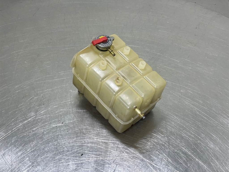 Cat 924G-227-0103-Expansion tank/Ausgleichsbehälter - Motor para Máquina de construção: foto 2 Cat 924G-227-0103-Expansion tank/Ausgleichsbehälter - Motor para Máquina de construção: foto 2