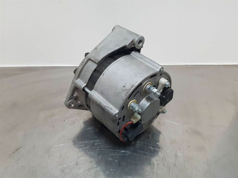 Deutz 28V 27A - Alternator/Lichtmaschine/Dynamo - Motor para Máquina de construção: foto 4 Deutz 28V 27A - Alternator/Lichtmaschine/Dynamo - Motor para Máquina de construção: foto 4