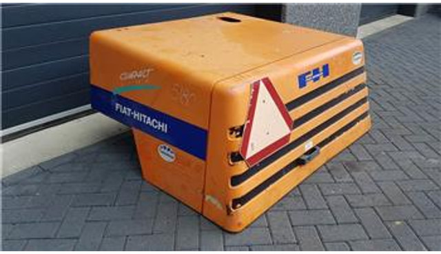 FIAT-HITACHI W 70 H - Engine hood/Motorhaube/Motorkap - Estrutura/ Châssis: foto 1 FIAT-HITACHI W 70 H - Engine hood/Motorhaube/Motorkap - Estrutura/ Châssis: foto 1