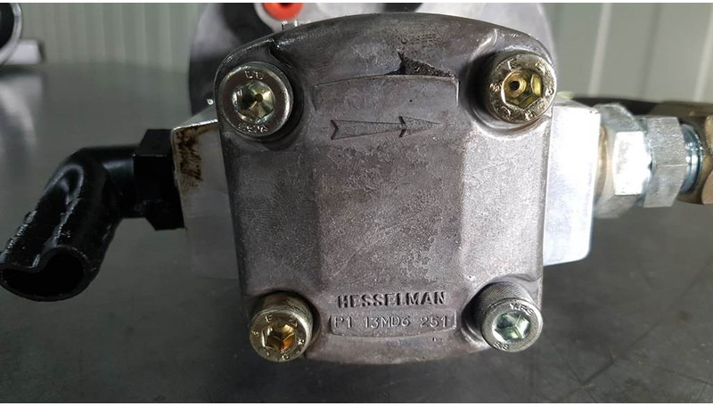 Hesselman 24MC42-3WA - Emergency steering unit - Hidráulica: foto 4 Hesselman 24MC42-3WA - Emergency steering unit - Hidráulica: foto 4