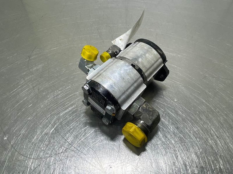 Hyundai HL757-7A-31LD-40500-Fan & brake pump - Hidráulica para Máquina de construção: foto 3 Hyundai HL757-7A-31LD-40500-Fan & brake pump - Hidráulica para Máquina de construção: foto 3