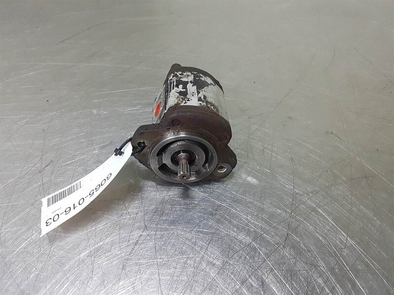Kracht KP1/22A10AS0A - Gearpump/Zahnradpumpe - Hidráulica para Máquina de construção: foto 2 Kracht KP1/22A10AS0A - Gearpump/Zahnradpumpe - Hidráulica para Máquina de construção: foto 2