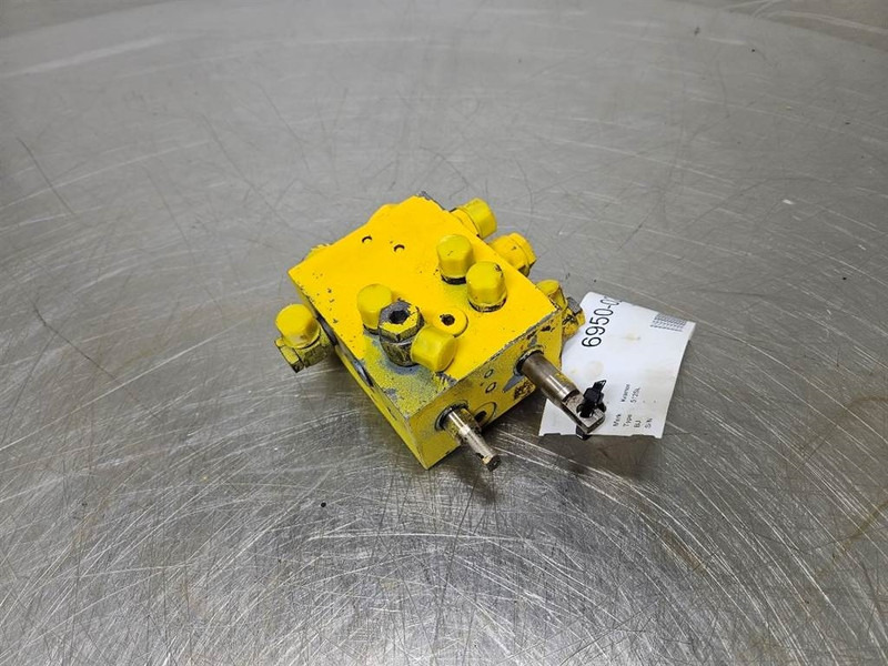 Kramer 512SL - Valve/Ventile/Ventiel - Hidráulica para Máquina de construção: foto 2 Kramer 512SL - Valve/Ventile/Ventiel - Hidráulica para Máquina de construção: foto 2