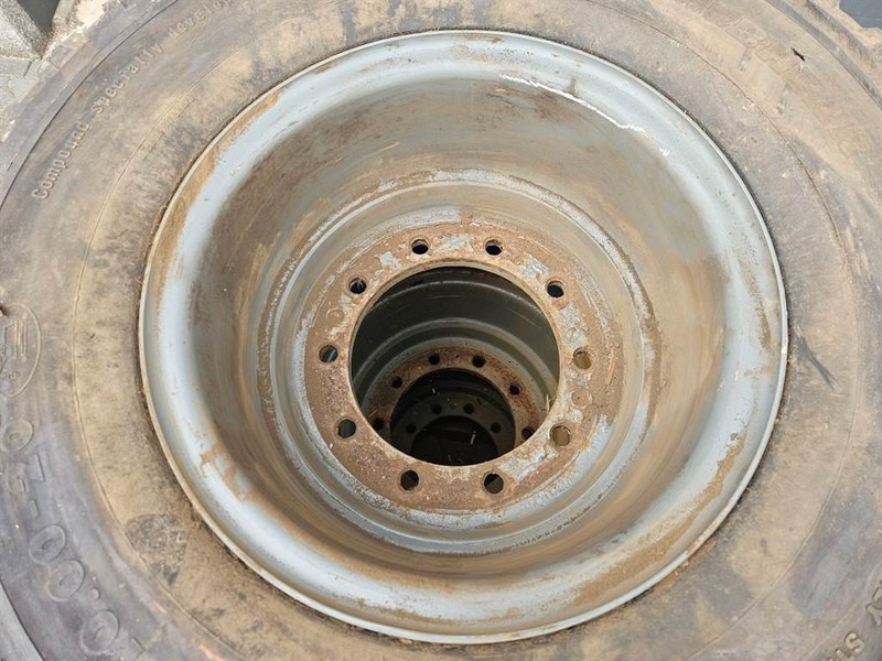 Liebherr 10.00-20 - Tire/Reifen/Band - Jantes e pneus para Máquina de construção: foto 5 Liebherr 10.00-20 - Tire/Reifen/Band - Jantes e pneus para Máquina de construção: foto 5