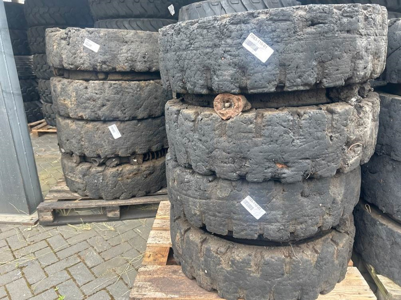 Liebherr A934C-12.00-20-Tire/Reifen/Band - Jantes e pneus para Máquina de construção: foto 1 Liebherr A934C-12.00-20-Tire/Reifen/Band - Jantes e pneus para Máquina de construção: foto 1