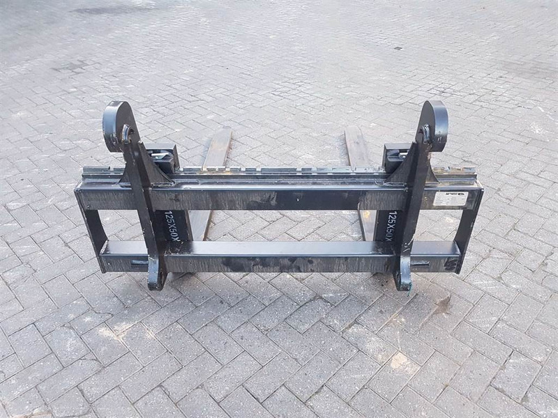 Liebherr/Komatsu/Volvo BM/5-TON-Palletvorken/Forks - Garfos: foto 4 Liebherr/Komatsu/Volvo BM/5-TON-Palletvorken/Forks - Garfos: foto 4