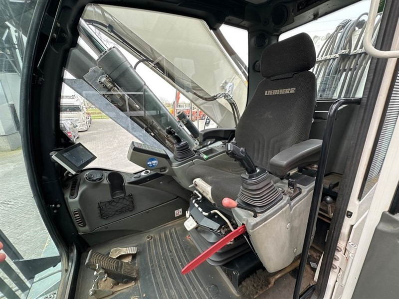 Manipulador de material para transporte de lixo Liebherr LH 40 M Litronic Material Handler: foto 18