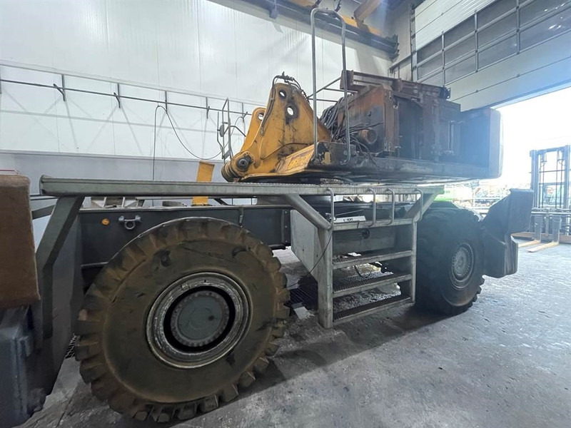 Liebherr LH 80 - (For parts) - Manipulador de material: foto 4 Liebherr LH 80 - (For parts) - Manipulador de material: foto 4