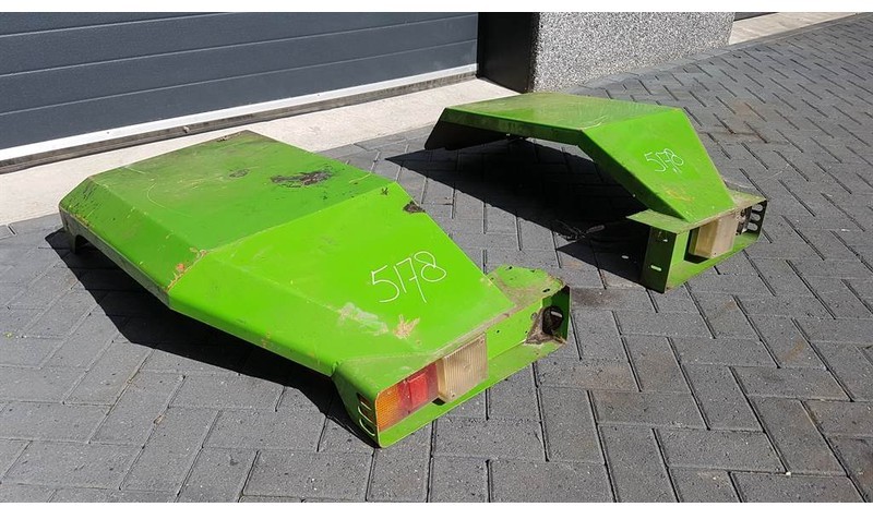 Manitou MT 1237 - Fender/Kotflügel/Spatbord - Para-lama para Máquina de construção: foto 1 Manitou MT 1237 - Fender/Kotflügel/Spatbord - Para-lama para Máquina de construção: foto 1