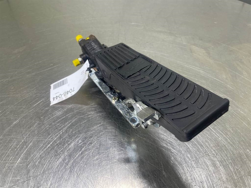 Mecalac 12MTX-5360657-Brake valve/Bremsventile/Remventiel - Hidráulica para Máquina de construção: foto 5 Mecalac 12MTX-5360657-Brake valve/Bremsventile/Remventiel - Hidráulica para Máquina de construção: foto 5