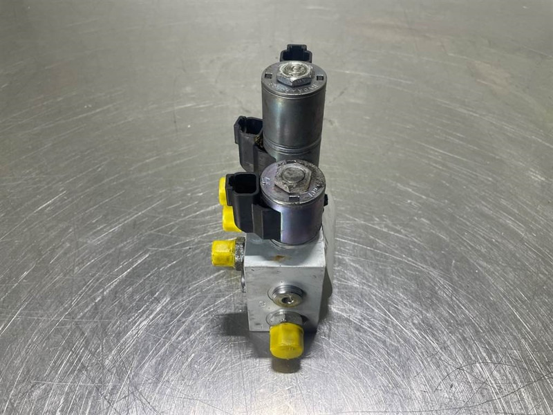 Mecalac 12MTX-6090387-Servo valve/Servoventil/Servoventiel - Hidráulica para Máquina de construção: foto 3 Mecalac 12MTX-6090387-Servo valve/Servoventil/Servoventiel - Hidráulica para Máquina de construção: foto 3