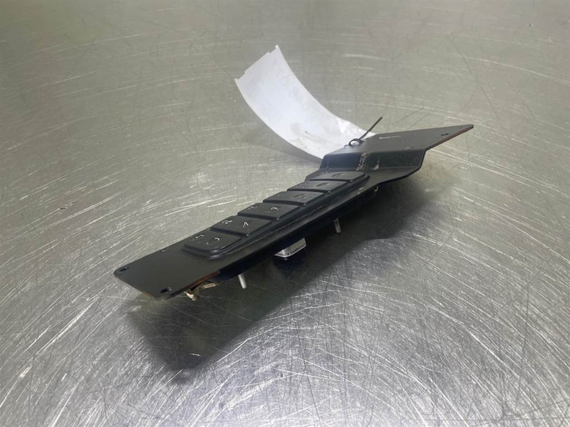 Mecalac 12MTX-6160071-Control cluster/Auftragstastatur - Cabine e interior para Máquina de construção: foto 3 Mecalac 12MTX-6160071-Control cluster/Auftragstastatur - Cabine e interior para Máquina de construção: foto 3