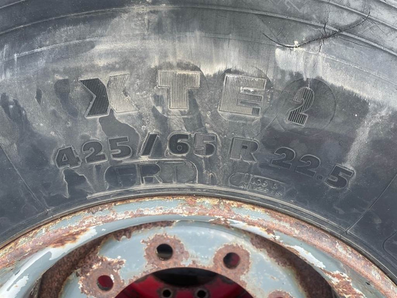 Jantes e pneus para Máquina de construção Michelin 425/65R22.5-Tire/Reifen/Band: foto 6