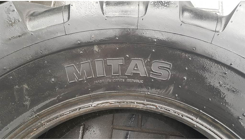 Mitas 17.5L-24 - Tyre/Reifen/Band - Pneu para Máquina de construção: foto 2 Mitas 17.5L-24 - Tyre/Reifen/Band - Pneu para Máquina de construção: foto 2