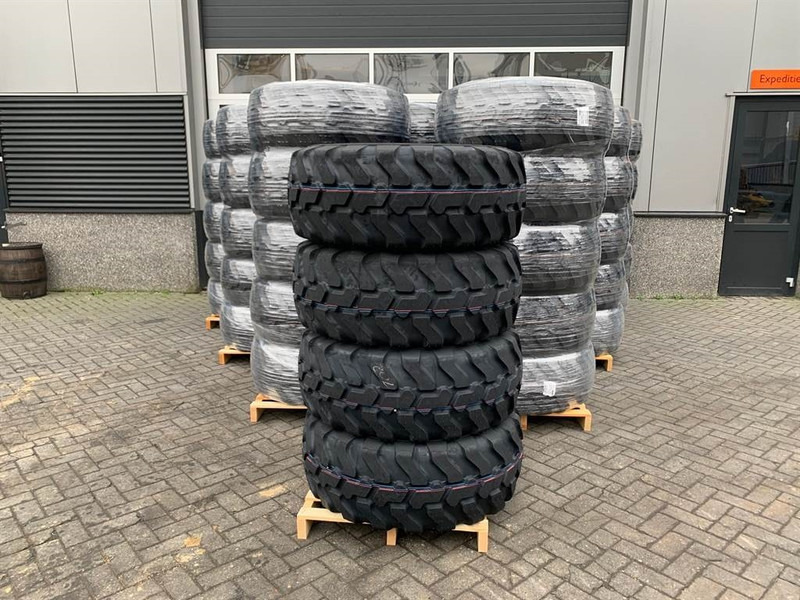 Mitas 405/70R20 (16/70R20) - Tyre/Reifen/Band - Pneu para Máquina de construção: foto 2 Mitas 405/70R20 (16/70R20) - Tyre/Reifen/Band - Pneu para Máquina de construção: foto 2