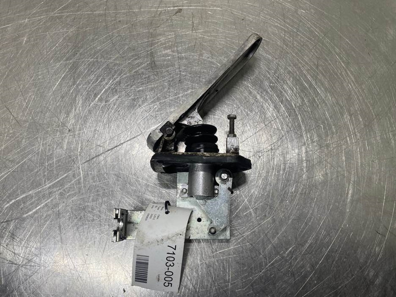 O & K L25.5 - Gas pedal/Fusspedal/Gaspedaal - Cabine e interior para Máquina de construção: foto 5 O & K L25.5 - Gas pedal/Fusspedal/Gaspedaal - Cabine e interior para Máquina de construção: foto 5