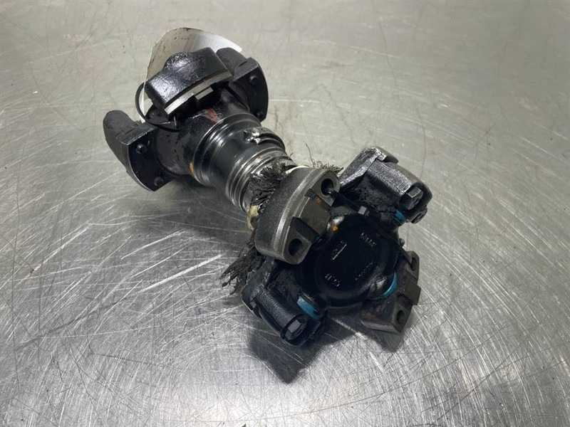 O & K L25.5 - Propshaft/Gelenkwelle/Cardanas - Eixo e peças para Máquina de construção: foto 3 O & K L25.5 - Propshaft/Gelenkwelle/Cardanas - Eixo e peças para Máquina de construção: foto 3