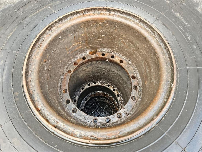 O & K L25.5-Renova 20.5R25-Tire/Reifen/Band - Jantes e pneus para Máquina de construção: foto 5 O & K L25.5-Renova 20.5R25-Tire/Reifen/Band - Jantes e pneus para Máquina de construção: foto 5