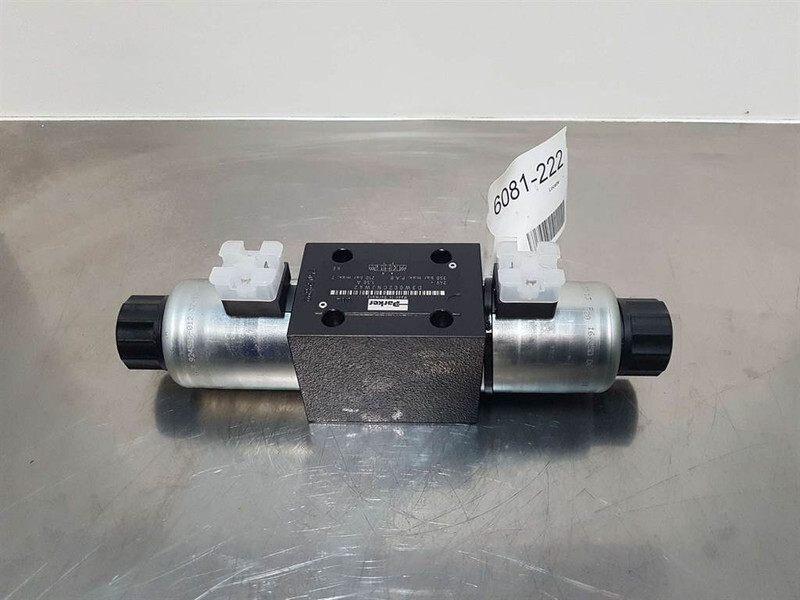 Parker D3W002CNJW42 - Valve/Ventile/Ventiel - Hidráulica para Máquina de construção: foto 1 Parker D3W002CNJW42 - Valve/Ventile/Ventiel - Hidráulica para Máquina de construção: foto 1