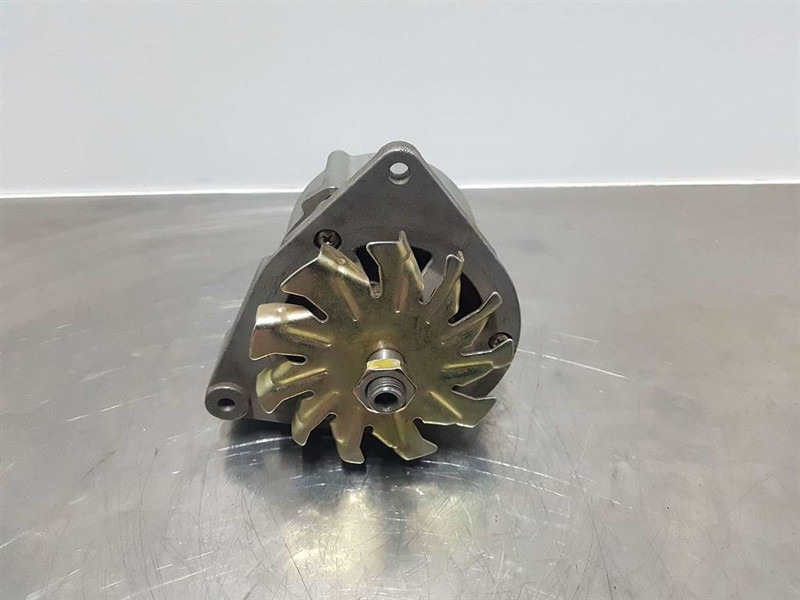 Perkins 4.236-14V 55A-Alternator/Lichtmaschine/Dynamo - Motor para Máquina de construção: foto 2 Perkins 4.236-14V 55A-Alternator/Lichtmaschine/Dynamo - Motor para Máquina de construção: foto 2