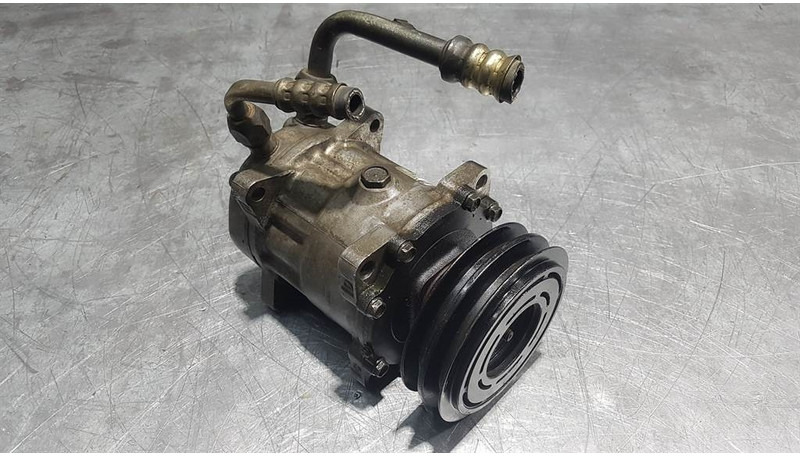 SANDEN U4652 - Compressor/Kompressor/Aircopomp - Compressor de ar condicionado para Máquina de construção: foto 1 SANDEN U4652 - Compressor/Kompressor/Aircopomp - Compressor de ar condicionado para Máquina de construção: foto 1