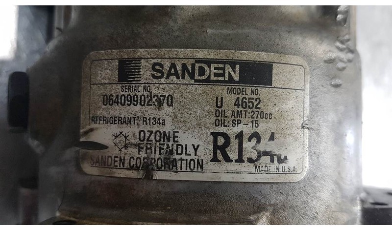 SANDEN U4652 - Compressor/Kompressor/Aircopomp - Compressor de ar condicionado para Máquina de construção: foto 3 SANDEN U4652 - Compressor/Kompressor/Aircopomp - Compressor de ar condicionado para Máquina de construção: foto 3