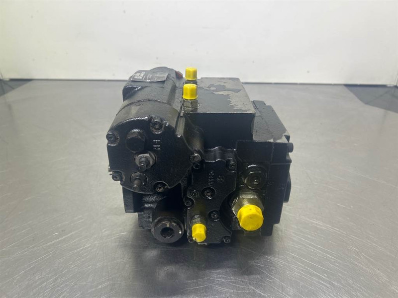 Sauer Danfoss 42R41CG3AN52P3G2F1A34-Drive pump/Fahrpumpe/Rijpomp - Hidráulica para Máquina de construção: foto 2 Sauer Danfoss 42R41CG3AN52P3G2F1A34-Drive pump/Fahrpumpe/Rijpomp - Hidráulica para Máquina de construção: foto 2