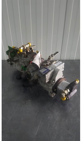 Sauer Sundstrand TPV4/046+046-R4Z - Drive pump - Hidráulica: foto 2 Sauer Sundstrand TPV4/046+046-R4Z - Drive pump - Hidráulica: foto 2