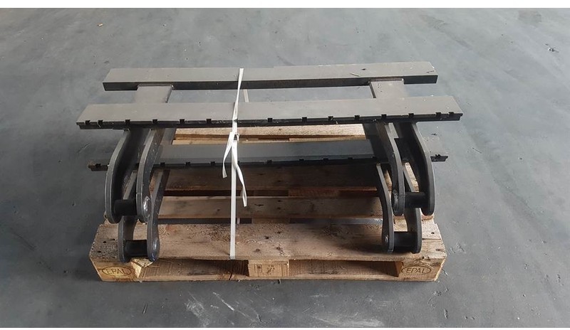 Schaeff SKL / SKS - Forks/Palletgabeln/Palletvorken - Garfos: foto 2 Schaeff SKL / SKS - Forks/Palletgabeln/Palletvorken - Garfos: foto 2