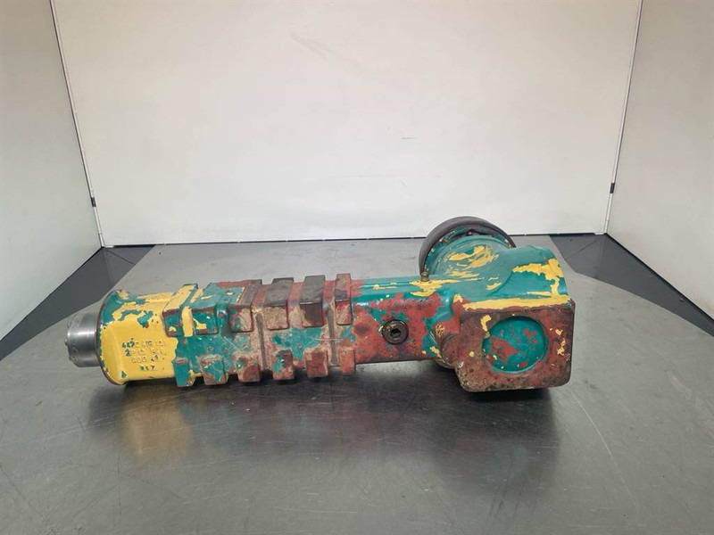 Schaeff SKL853-ZF AP-R735/P4-Axle housing/Achskörper - Eixo e peças para Máquina de construção: foto 2 Schaeff SKL853-ZF AP-R735/P4-Axle housing/Achskörper - Eixo e peças para Máquina de construção: foto 2