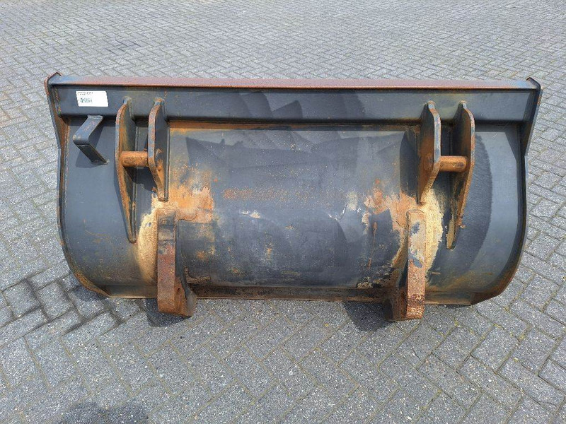 Schaeff SKL863 - 1,60MTR - Bucket/Schaufel/Dichte bak - Balde para Máquina de construção: foto 2 Schaeff SKL863 - 1,60MTR - Bucket/Schaufel/Dichte bak - Balde para Máquina de construção: foto 2