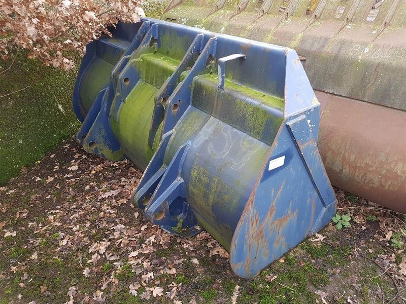 Schaeff SKL863-SKL861-Bucket/Schaufel/Dichte bak - Balde: foto 1 Schaeff SKL863-SKL861-Bucket/Schaufel/Dichte bak - Balde: foto 1