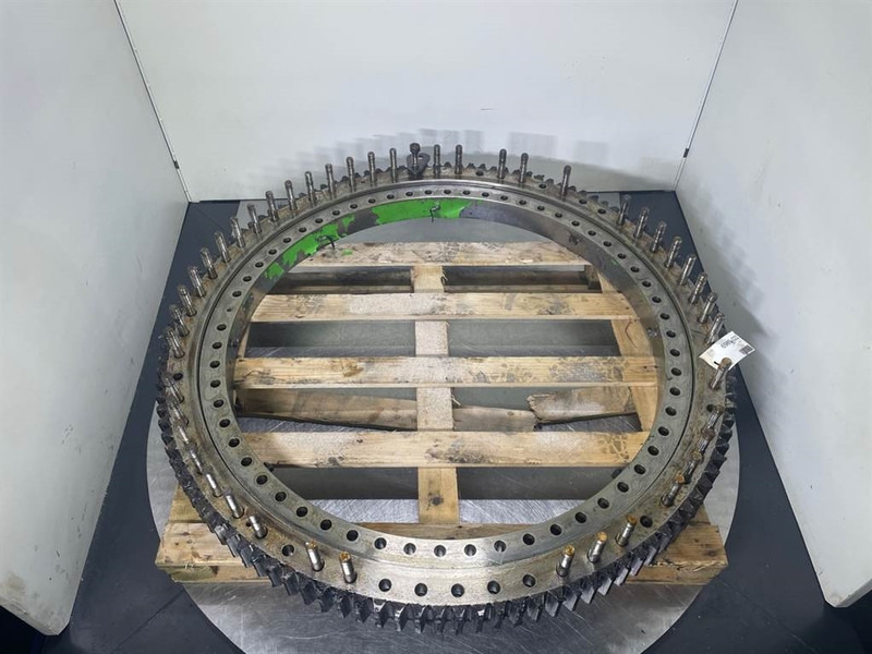 Sennebogen 835E-127775-Slewing ring/Drehkranz/Draaikrans - Estrutura/ Châssis para Máquina de construção: foto 2 Sennebogen 835E-127775-Slewing ring/Drehkranz/Draaikrans - Estrutura/ Châssis para Máquina de construção: foto 2