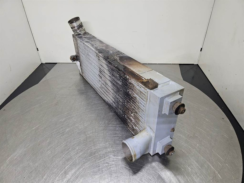 Sennebogen 835E - Intercooler/Ladeluftkühler/Luchtkoeler - Motor para Máquina de construção: foto 2 Sennebogen 835E - Intercooler/Ladeluftkühler/Luchtkoeler - Motor para Máquina de construção: foto 2