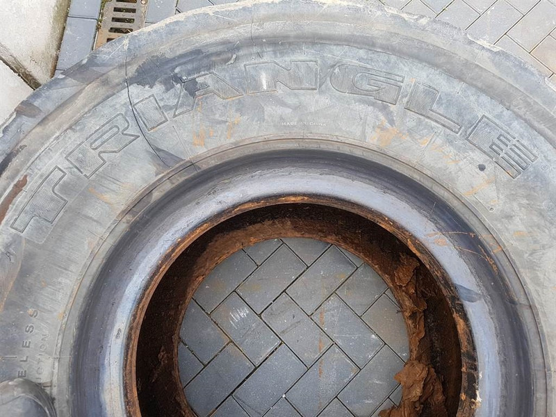 TRIANGLE 23.5R25 - Tire/Reifen/Band - Pneu para Máquina de construção: foto 3 TRIANGLE 23.5R25 - Tire/Reifen/Band - Pneu para Máquina de construção: foto 3