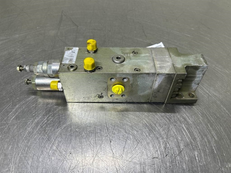 Terex TW150-6092613-Counterbalance valve/Senkbremsventil - Hidráulica para Máquina de construção: foto 2 Terex TW150-6092613-Counterbalance valve/Senkbremsventil - Hidráulica para Máquina de construção: foto 2