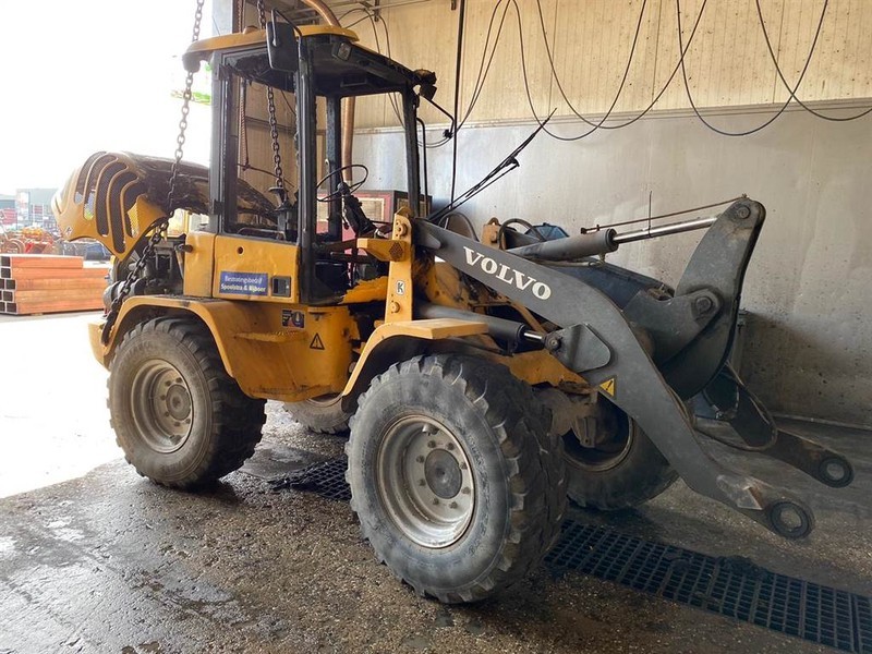 Volvo L 30 B-Z / SX (For parts) - Pá carregadora de rodas: foto 2 Volvo L 30 B-Z / SX (For parts) - Pá carregadora de rodas: foto 2