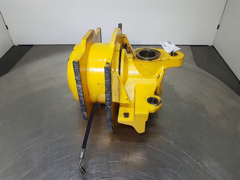 Volvo L30G-ZM2815785-Articulation/Knickgelenke/Knikstuk - Estrutura/ Châssis para Máquina de construção: foto 3 Volvo L30G-ZM2815785-Articulation/Knickgelenke/Knikstuk - Estrutura/ Châssis para Máquina de construção: foto 3