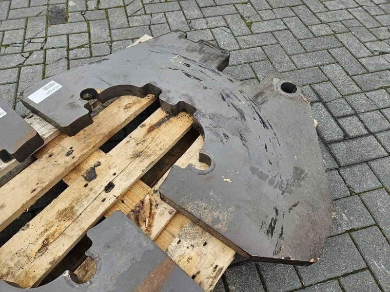 Volvo L35B-ZM2811921-Counterweight/Heckgewicht - Estrutura/ Châssis para Máquina de construção: foto 3 Volvo L35B-ZM2811921-Counterweight/Heckgewicht - Estrutura/ Châssis para Máquina de construção: foto 3