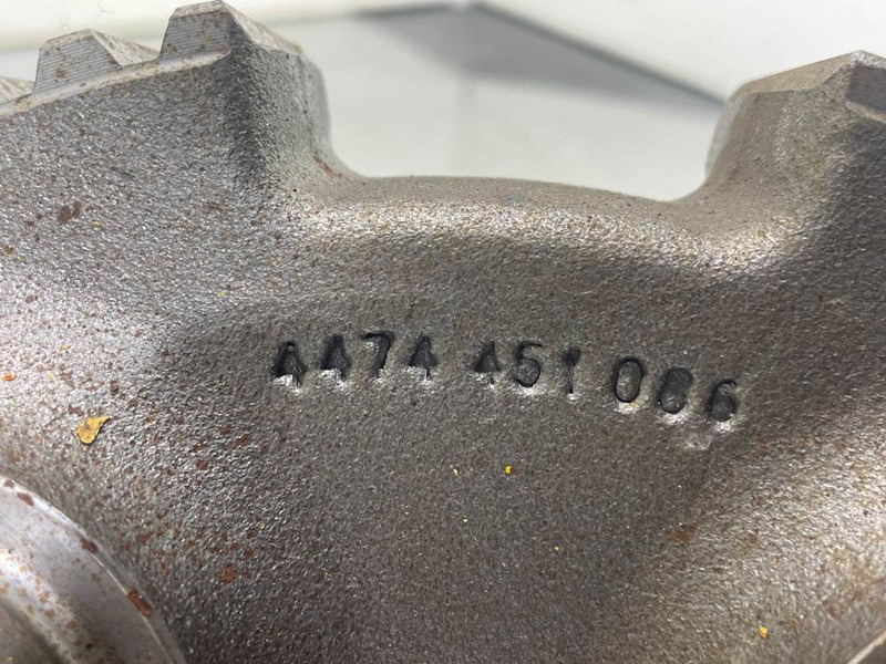 ZF 4474451006 - Gear/Zahnrad/Tandwiel - Eixo e peças para Máquina de construção: foto 5 ZF 4474451006 - Gear/Zahnrad/Tandwiel - Eixo e peças para Máquina de construção: foto 5