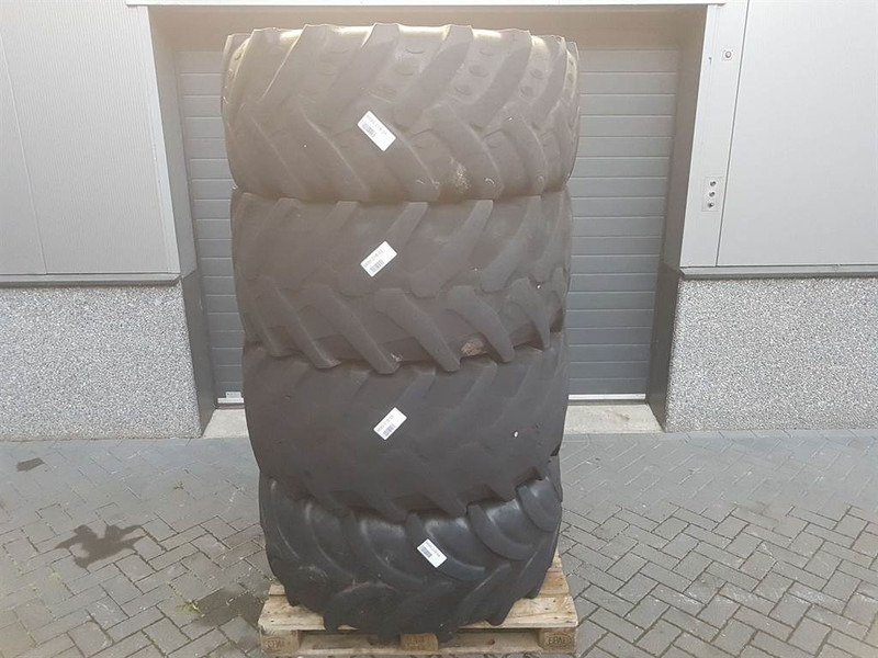 Zettelmeyer ZL801-BKT 480/70R24-Tire/Reifen/Band - Jantes e pneus para Máquina de construção: foto 1 Zettelmeyer ZL801-BKT 480/70R24-Tire/Reifen/Band - Jantes e pneus para Máquina de construção: foto 1