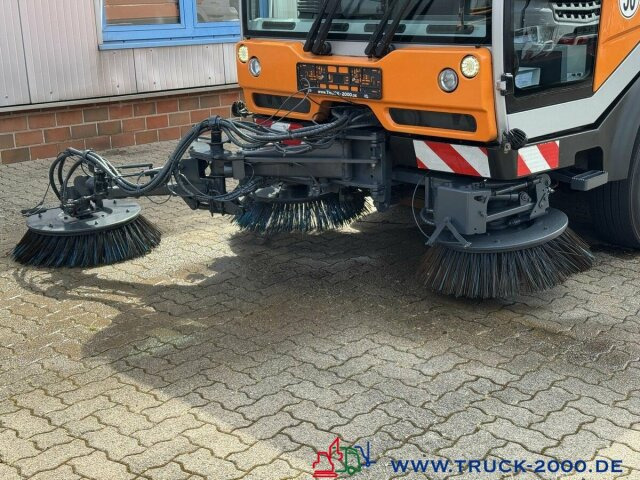 Bucher City Cat 5006 3Besen Sweeper 4 Radlenkung - Varredora urbana: foto 5 Bucher City Cat 5006 3Besen Sweeper 4 Radlenkung - Varredora urbana: foto 5