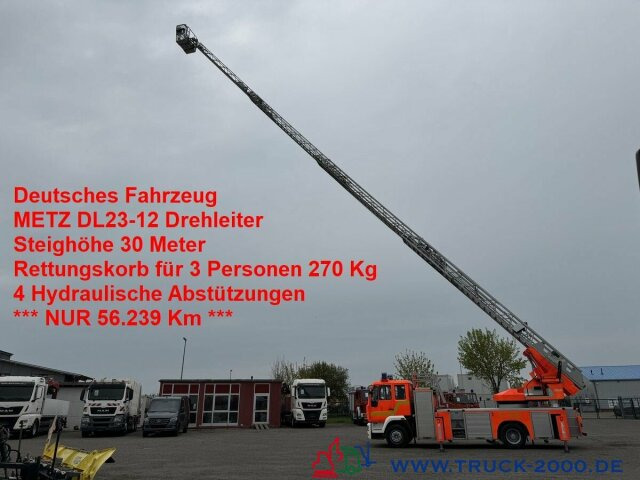 MAN 15.285 METZ Feuerwehr Drehleiter 30mRettungskorb - Camião: foto 1 MAN 15.285 METZ Feuerwehr Drehleiter 30mRettungskorb - Camião: foto 1