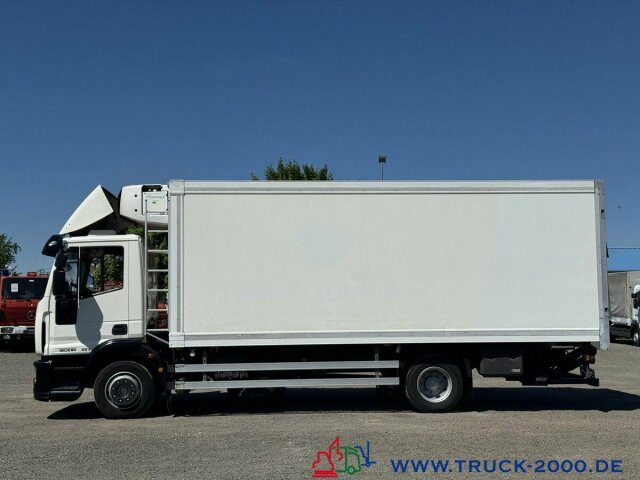 Iveco 120E22 Frisch- Tiefkühler Supra850MT 3Zonen +LBW - Camião frigorífico: foto 3 Iveco 120E22 Frisch- Tiefkühler Supra850MT 3Zonen +LBW - Camião frigorífico: foto 3