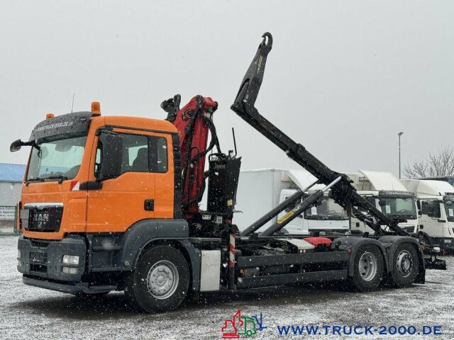 MAN TGS 26.360 Palfinger Kran 9m = 1,2t NUR 150 TKM - Camião polibenne, Camião grua: foto 4 MAN TGS 26.360 Palfinger Kran 9m = 1,2t NUR 150 TKM - Camião polibenne, Camião grua: foto 4